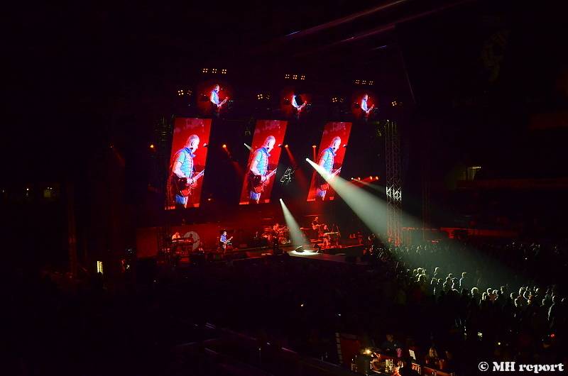 Elán v Plzni: Živé je nedostanou! 