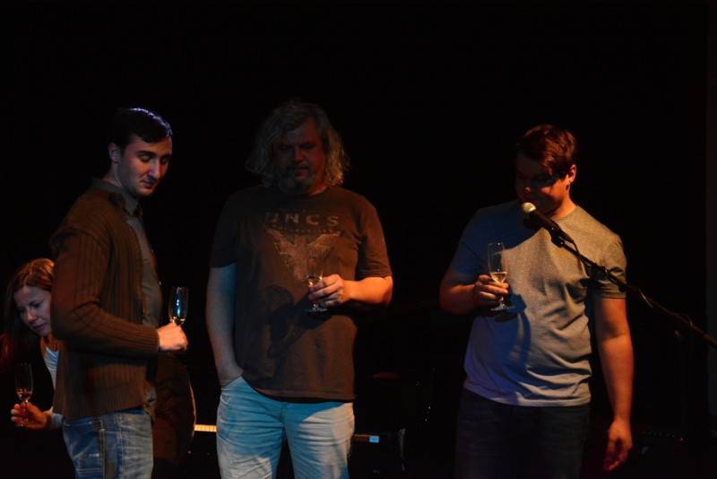 Deska Jananas se sama pokřtila v pražské Malostranské besedě