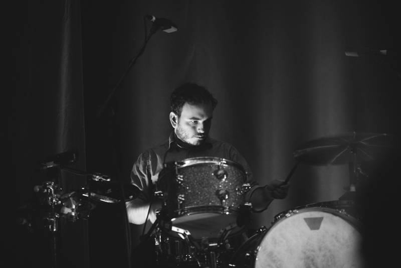 Daughter se svým indie folkem vyprodali Roxy