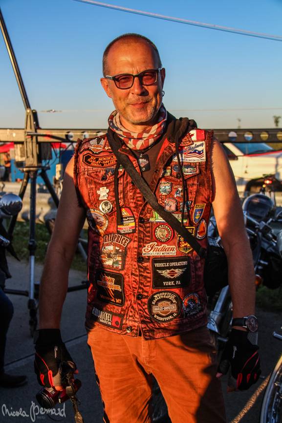 Stovka motorkářů, desítky litrů piva a jedineční Dymytry! Takhle vypadalo natáčení pekelného klipu xxx