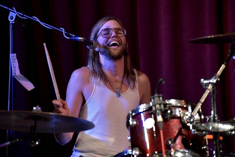 Simeon Soul Charger dovezli hudební představení do pojišťovny