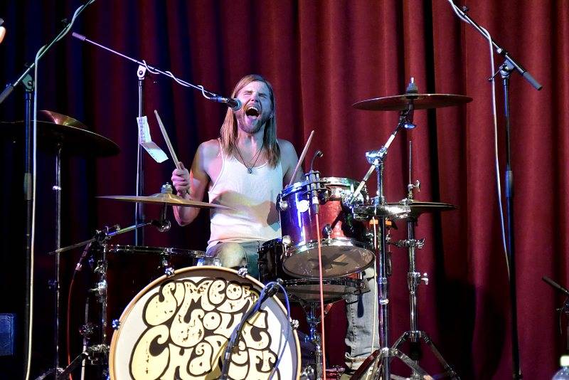 Simeon Soul Charger dovezli hudební představení do pojišťovny