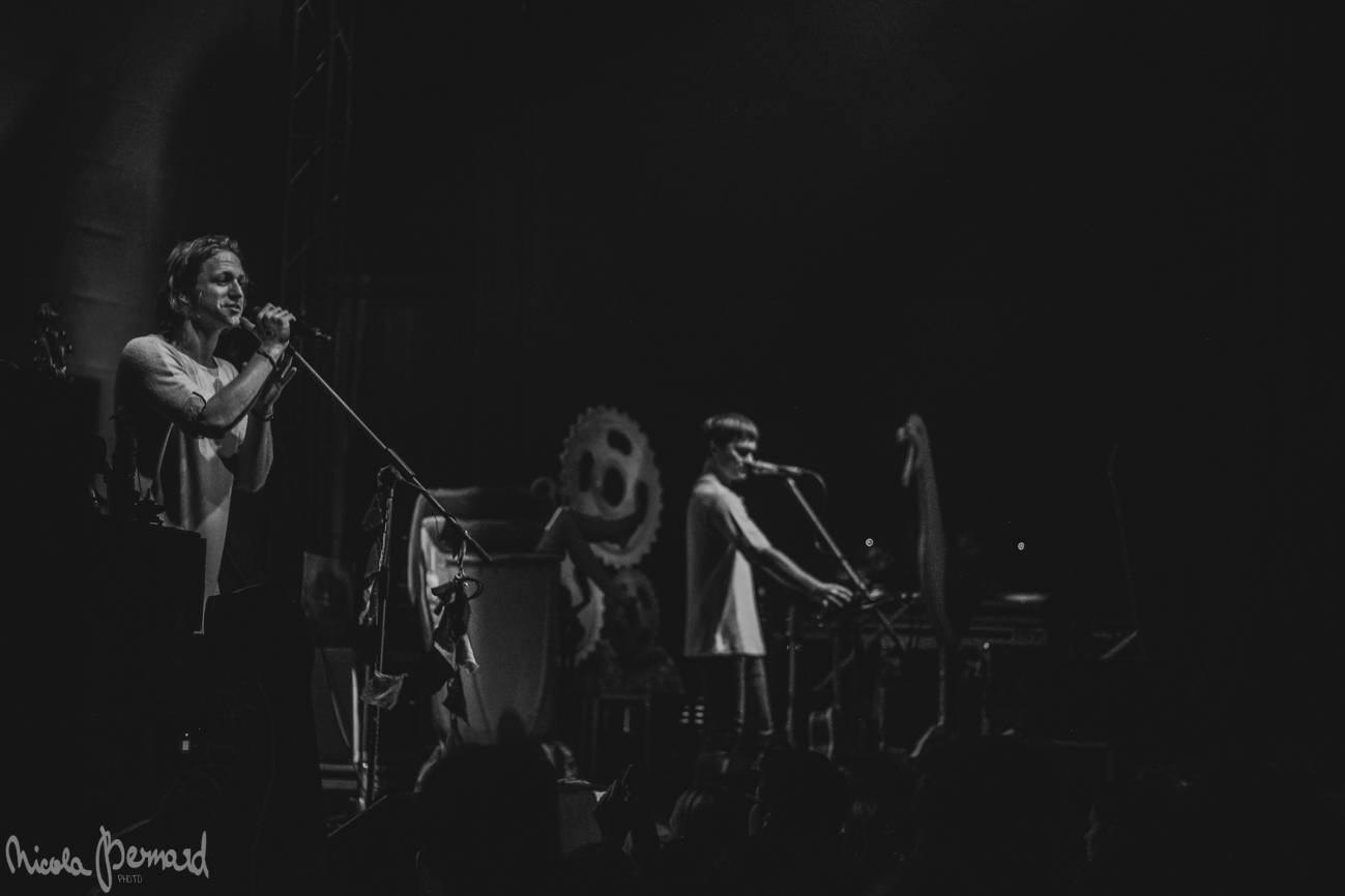 Tomáš Klus v Liberci energicky zpíval, skákal, hovoril po slovensky a vtipkoval