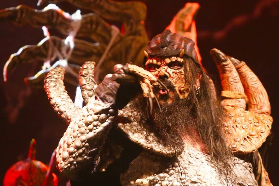 Finské příšery strašily v Bratislavě: Tuhle show vezou Lordi do Česka
