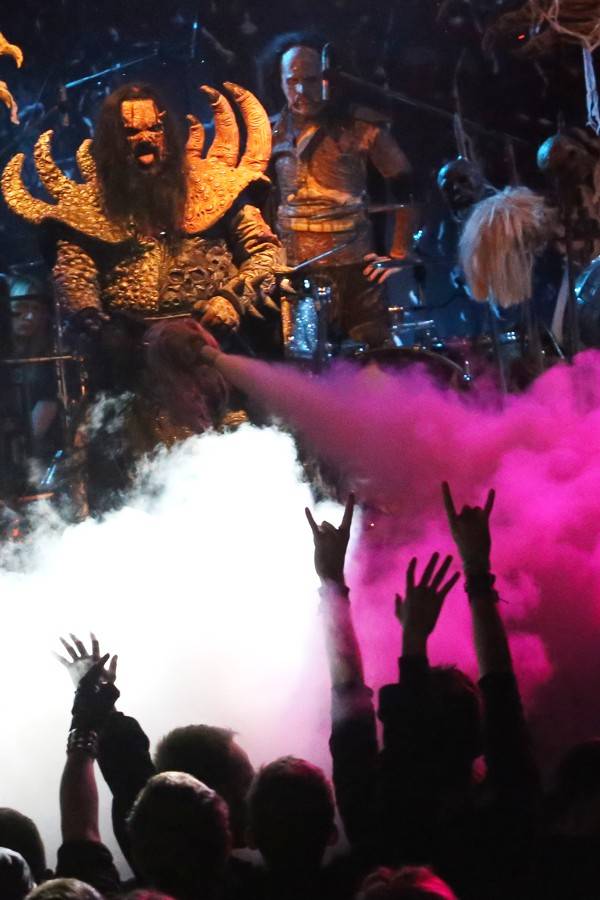 Finské příšery strašily v Bratislavě: Tuhle show vezou Lordi do Česka