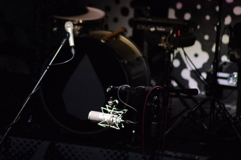 Slza v Praze bojovala s proudem, SaSaZu vyprodala hlavně mladá generace