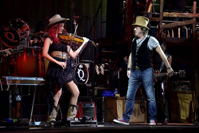 Zucchero po pěti letech v Praze: Italská persona vypustila černou kočku