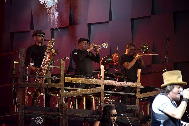 Zucchero po pěti letech v Praze: Italská persona vypustila černou kočku