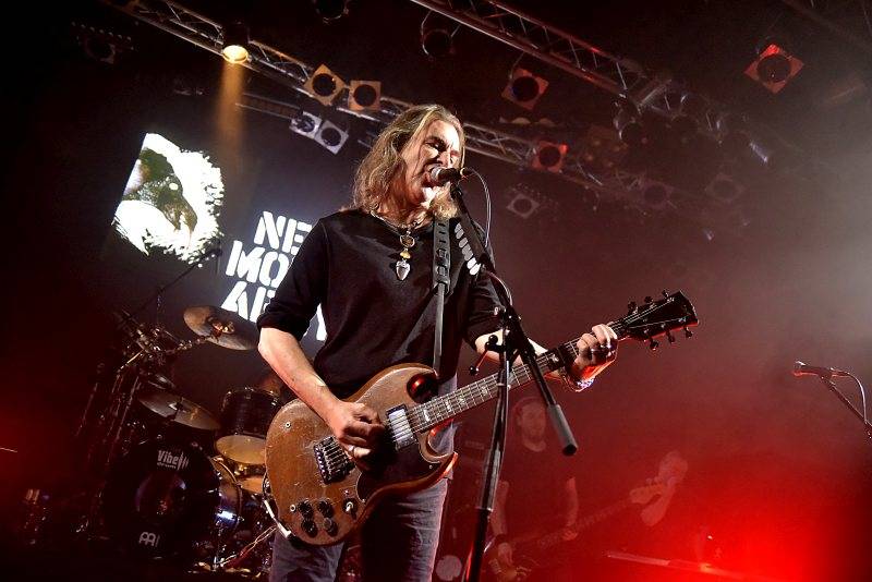 New Model Army v Praze přivolávali zimu