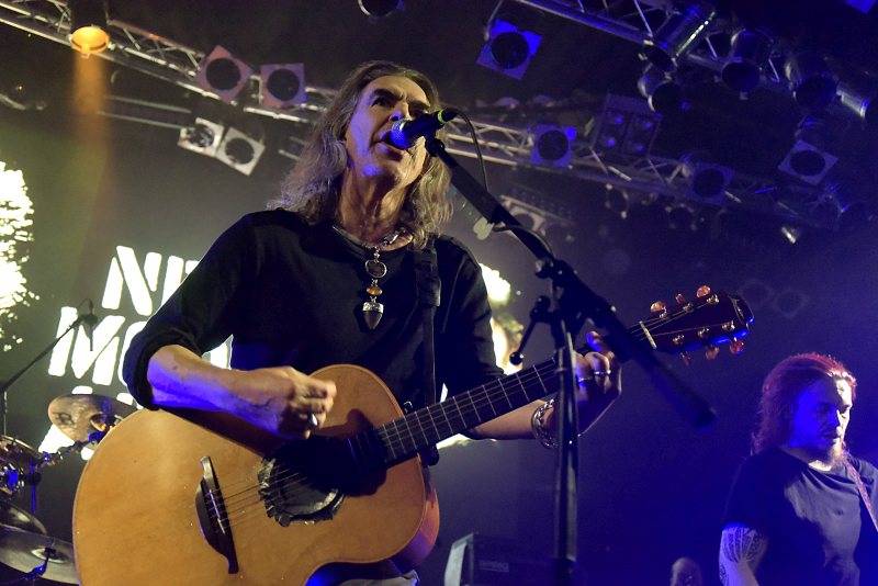 New Model Army v Praze přivolávali zimu