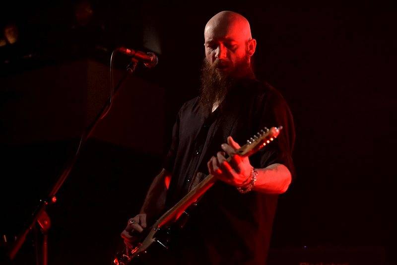 New Model Army v Praze přivolávali zimu