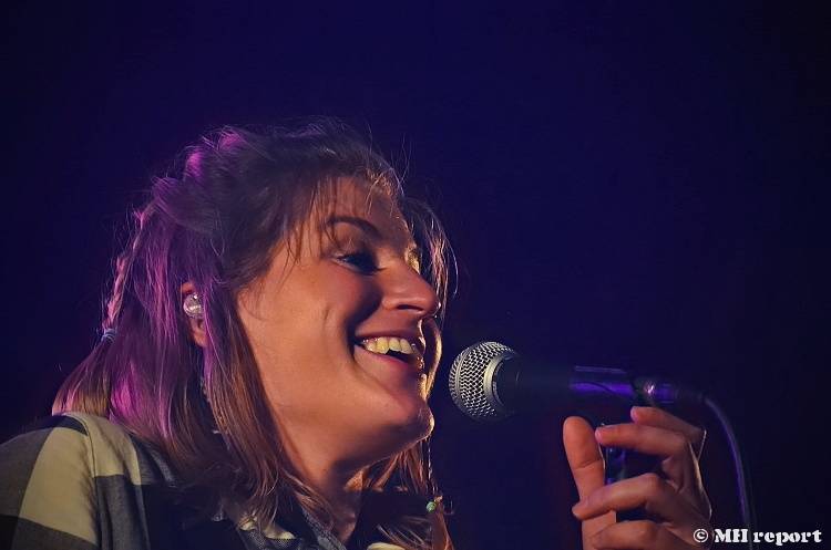 Gaia Mesiah strhla i fanoušky v Plzni. Energie se valila klubem