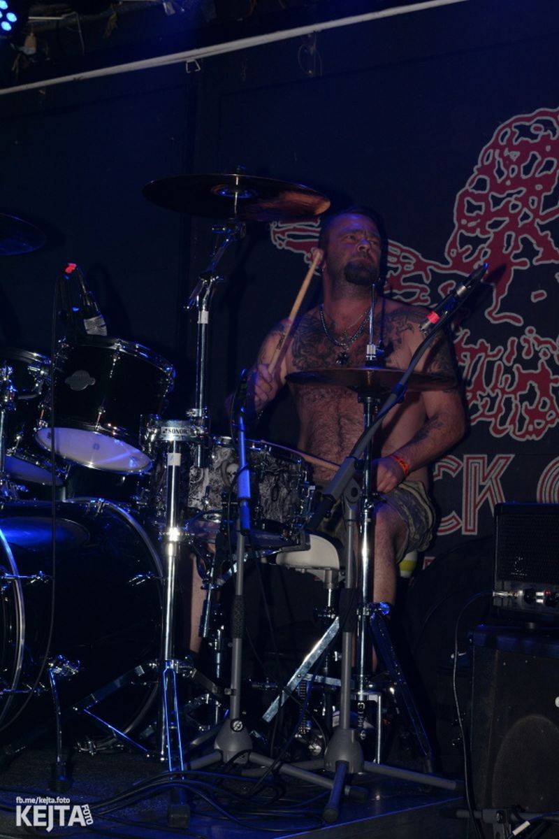 Pogotour v Rock Café: Divoký mejdan skupin SPS, E!E a Zputnik