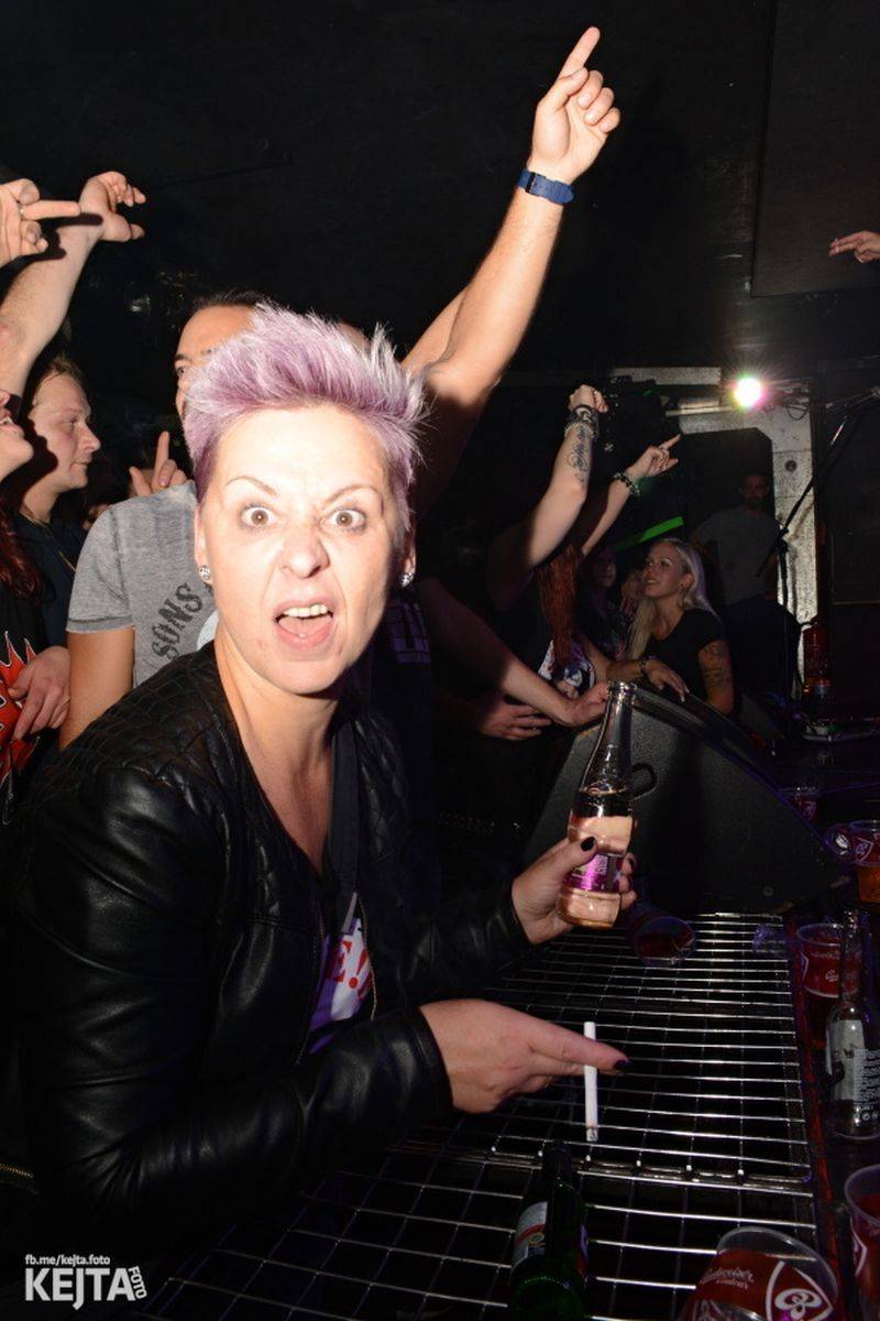 Pogotour v Rock Café: Divoký mejdan skupin SPS, E!E a Zputnik