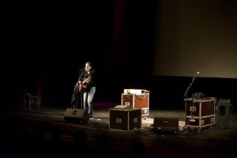 Do Prahy se sjely Kytarové rebelky: Jana Šteflíčková, Dagmar Voňková a Jennifer Batten