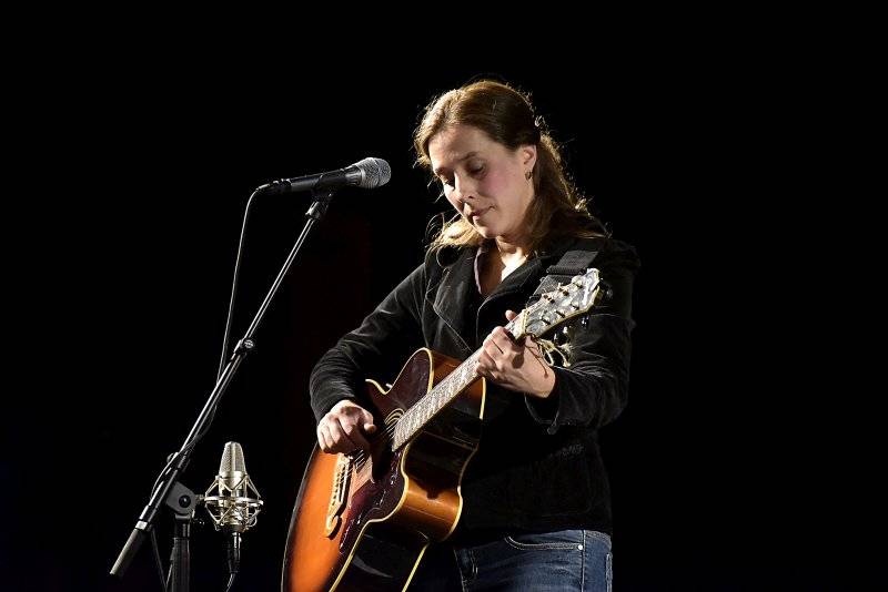 Do Prahy se sjely Kytarové rebelky: Jana Šteflíčková, Dagmar Voňková a Jennifer Batten