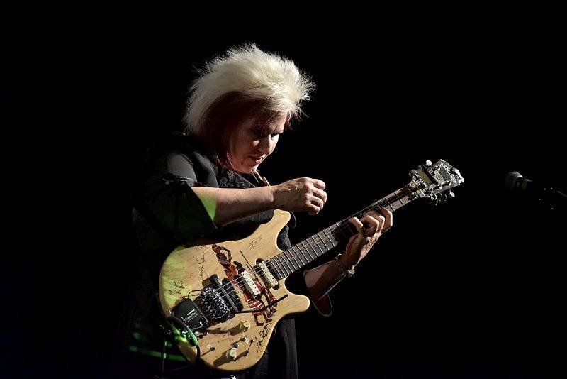 Do Prahy se sjely Kytarové rebelky: Jana Šteflíčková, Dagmar Voňková a Jennifer Batten