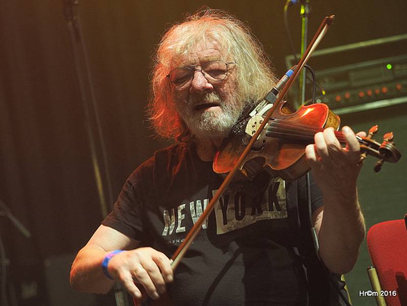 V Lucerně blahopřálo Václavu Havlovi osmdesát gratulantů