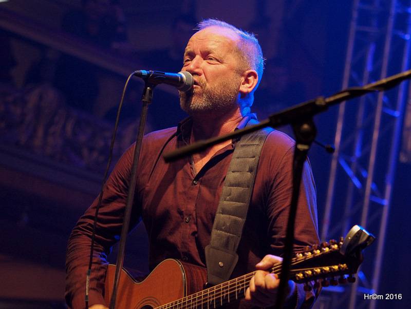 V Lucerně blahopřálo Václavu Havlovi osmdesát gratulantů