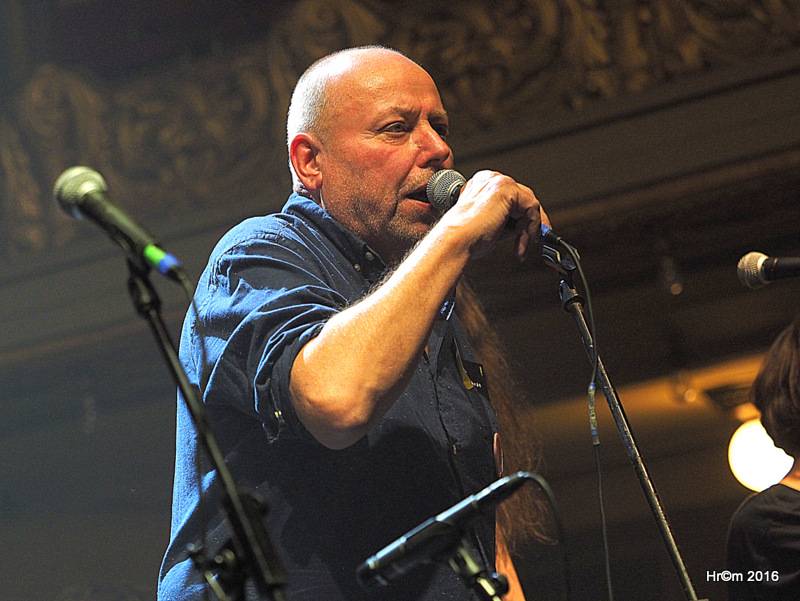 V Lucerně blahopřálo Václavu Havlovi osmdesát gratulantů