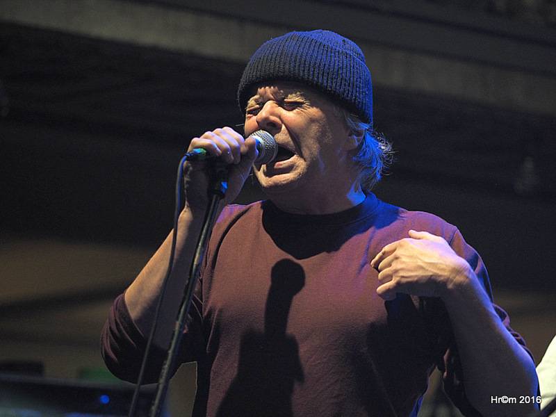 V Lucerně blahopřálo Václavu Havlovi osmdesát gratulantů