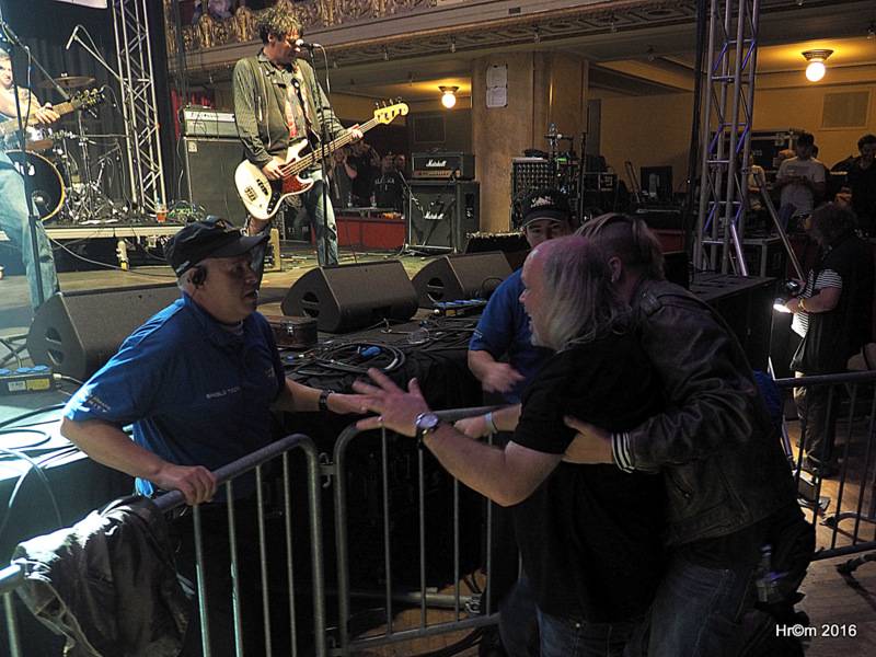 V Lucerně blahopřálo Václavu Havlovi osmdesát gratulantů