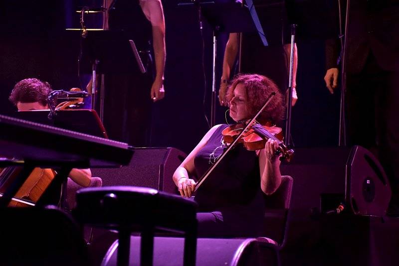 Francouzská legenda Mireille Mathieu připomněla v Praze sílu svých šansonů