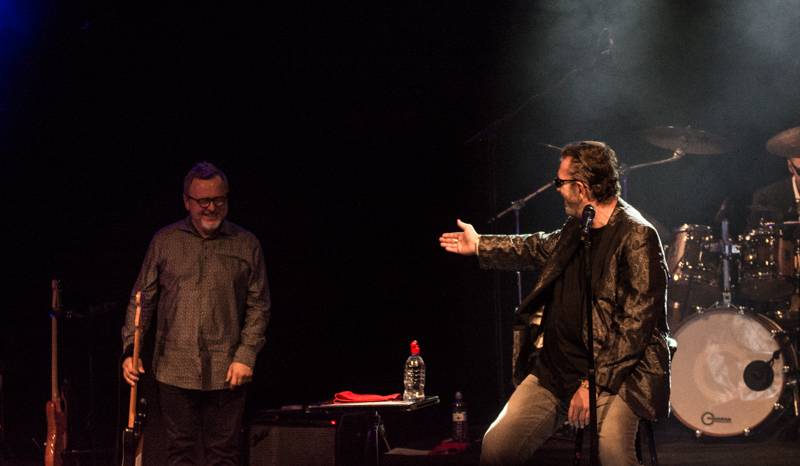 Richard Müller rozzářil pražskou Hybernii, přizval si Dana Bártu a Michala Pavlíčka