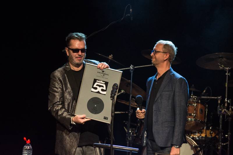 Richard Müller rozzářil pražskou Hybernii, přizval si Dana Bártu a Michala Pavlíčka