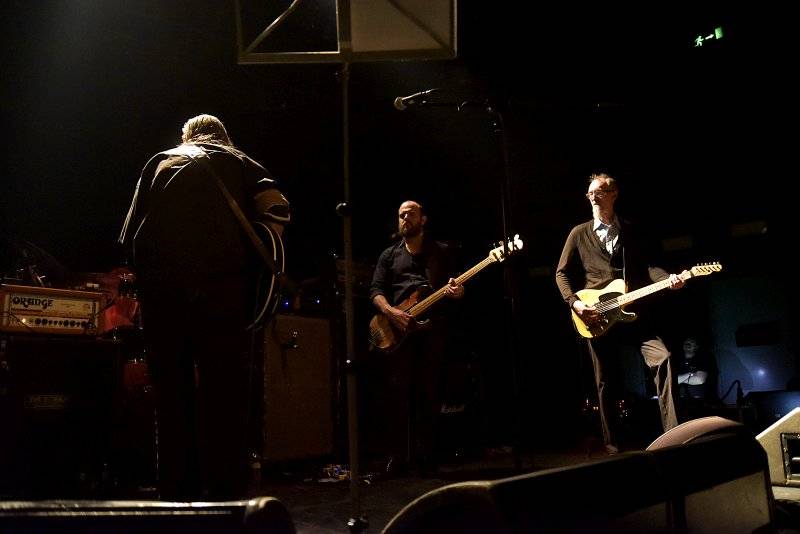 Swans zahráli v Praze naposledy, v Divadle Archa bylo plno