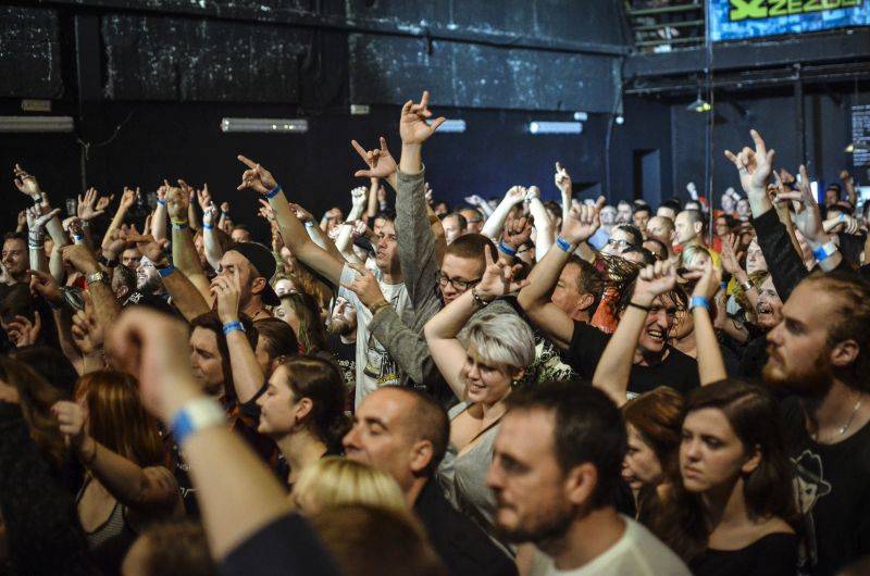 Gaia Mesiah opět na scéně: Nacpaná Fléda zažila řádění Marky Rybin a spol.