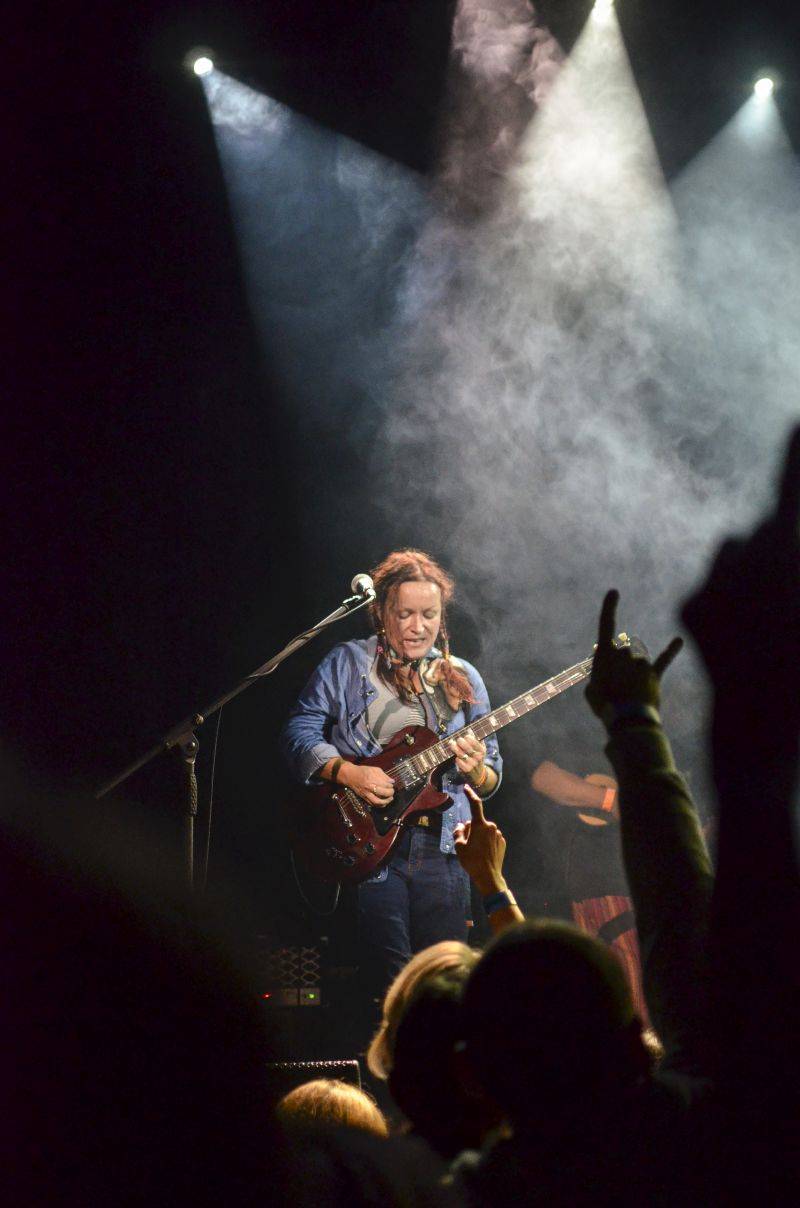 Gaia Mesiah opět na scéně: Nacpaná Fléda zažila řádění Marky Rybin a spol.