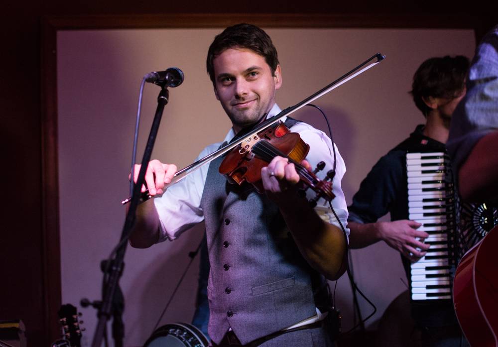 Jelen pokřtil za účasti Davida Stypky Vlčí srdce, turné zahájí na konci října