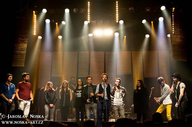 The Fellas pokřtili Scarecrow s Markétou Irglovou a zakládajícími členy