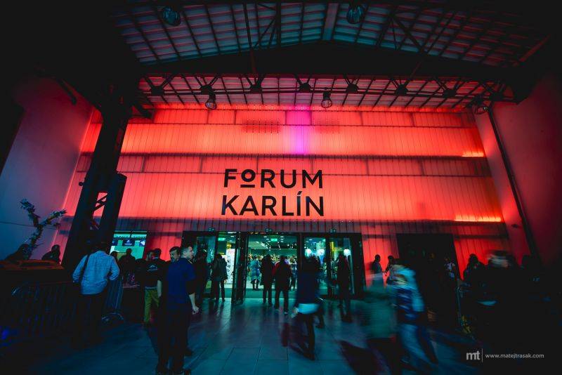 Tomáš Klus ve Foru Karlín: Turné Recyklus zavítalo do Prahy