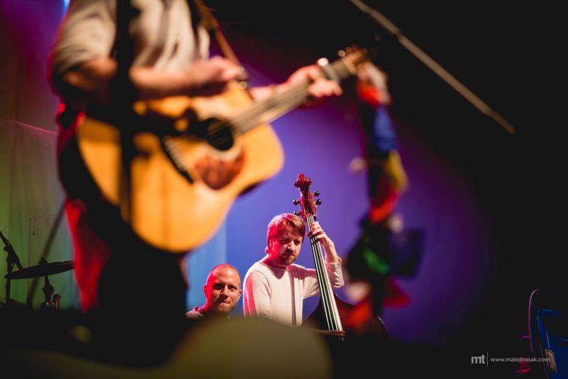 Tomáš Klus ve Foru Karlín: Turné Recyklus zavítalo do Prahy