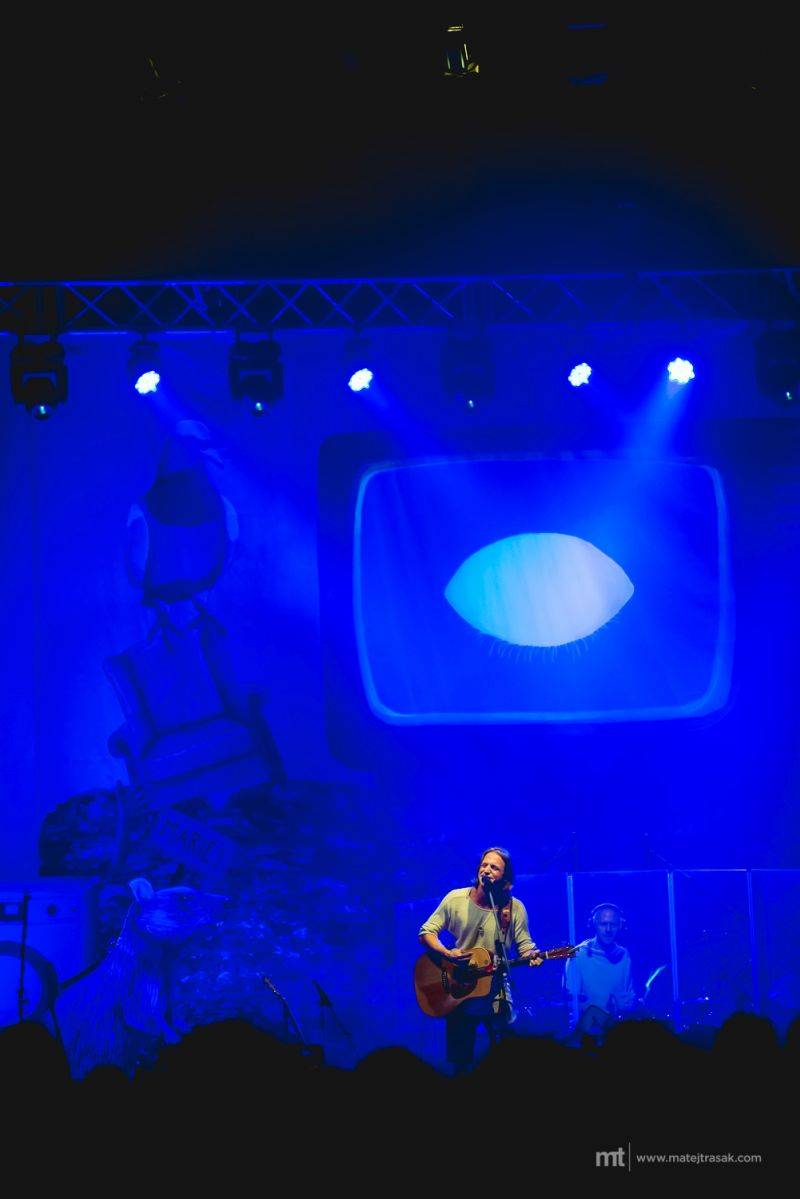 Tomáš Klus ve Foru Karlín: Turné Recyklus zavítalo do Prahy