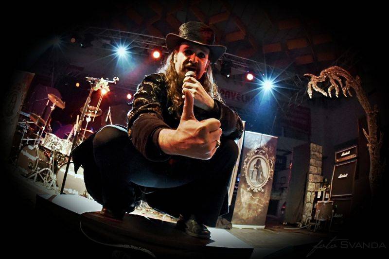 Lordi v Hluku: Obrovská show plná efektů a krve