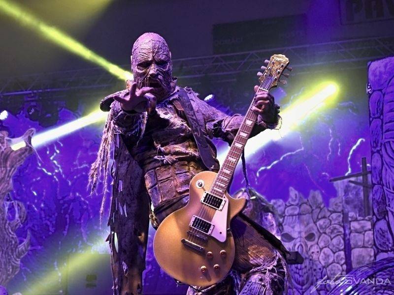 Lordi v Hluku: Obrovská show plná efektů a krve