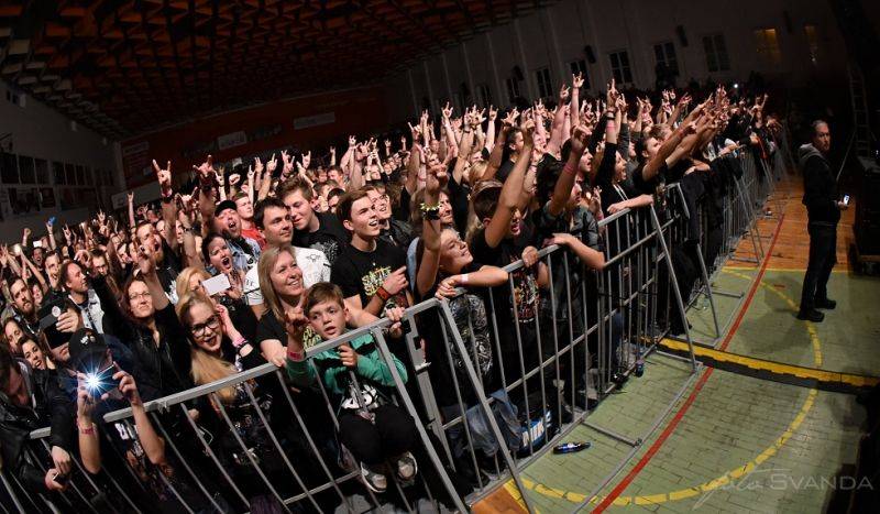 Lordi v Hluku: Obrovská show plná efektů a krve