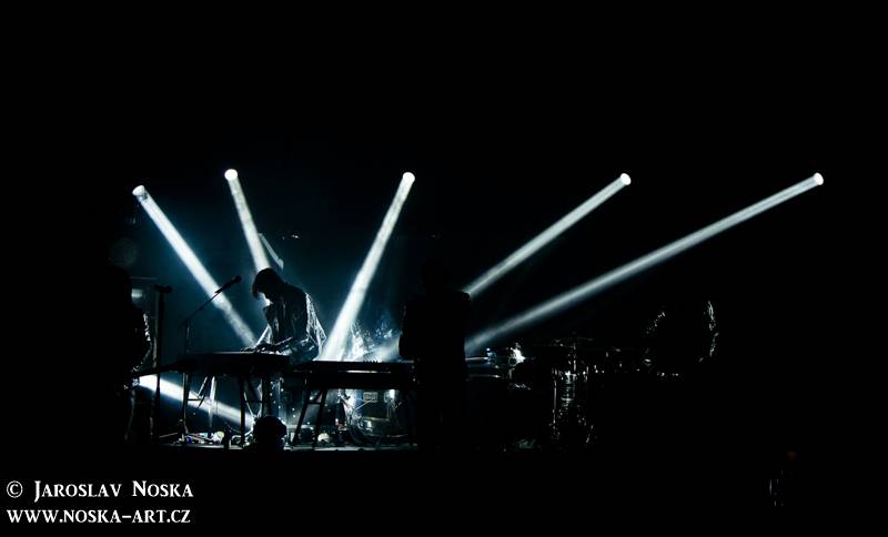 Mandrage v Kadani: Vyprodané Orfeum zažilo hru světel a stínů