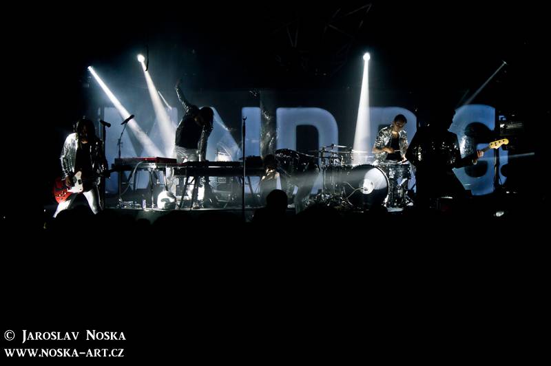 Mandrage v Kadani: Vyprodané Orfeum zažilo hru světel a stínů