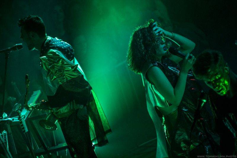 Mydy Rabycad se v Praze řídili jednoduchým heslem: Just Dance! 