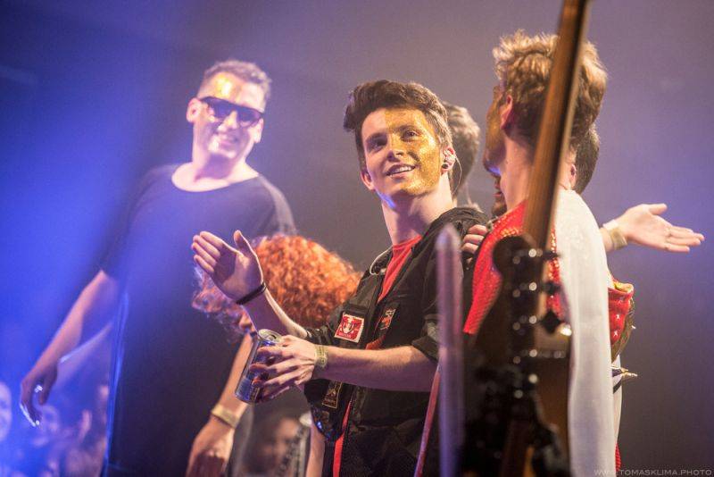 Mydy Rabycad se v Praze řídili jednoduchým heslem: Just Dance! 