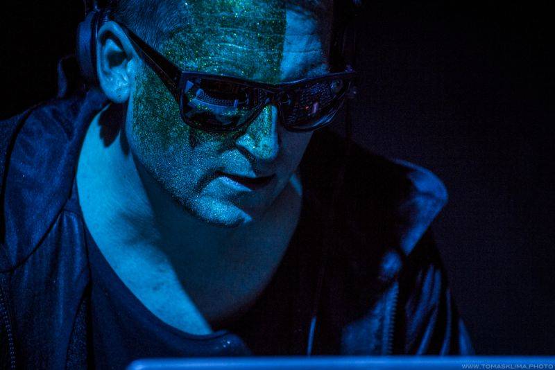 Mydy Rabycad se v Praze řídili jednoduchým heslem: Just Dance! 