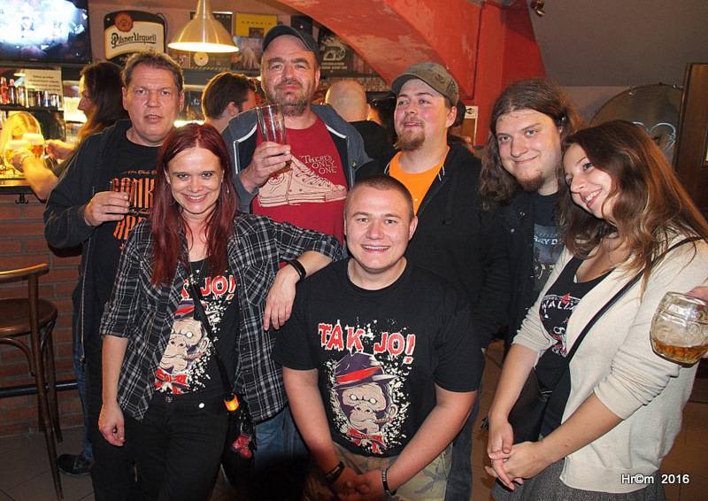 Tak jo! i letos roztančili pražský Kain, tentokrát za podpory Maniac