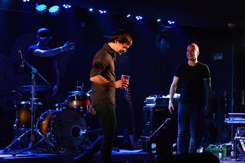 Svátky hudby v Rock Café patřily alternativě: Zahrály kapely Strom stínu a Animé