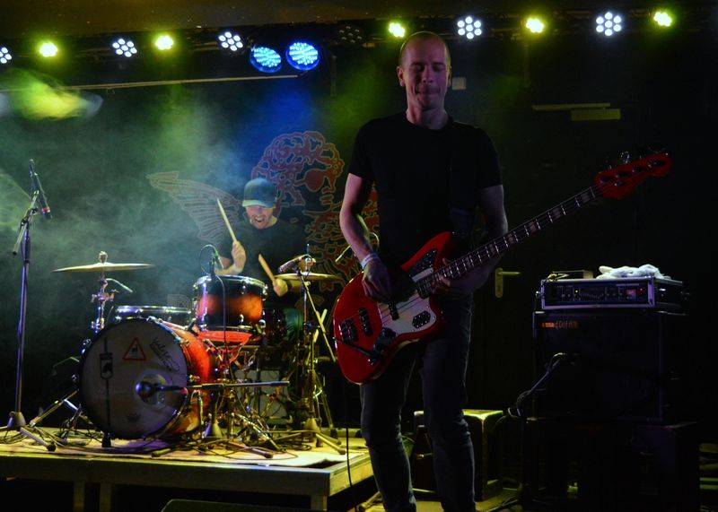 Svátky hudby v Rock Café patřily alternativě: Zahrály kapely Strom stínu a Animé