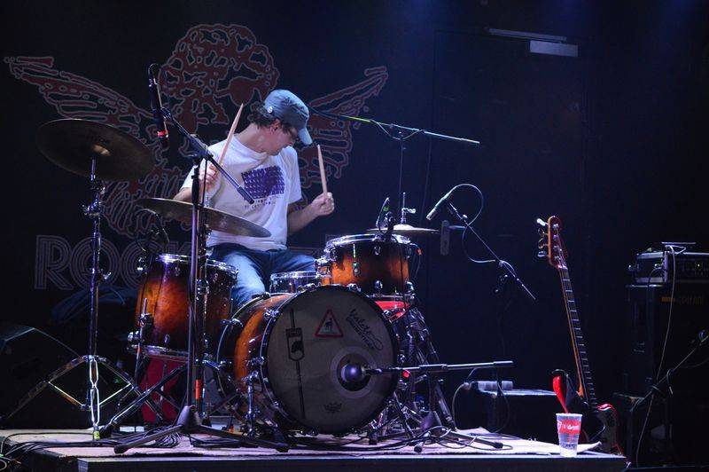 Svátky hudby v Rock Café patřily alternativě: Zahrály kapely Strom stínu a Animé