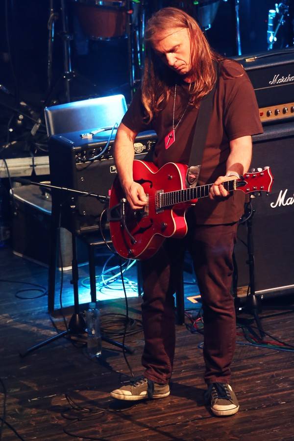 Brněnské Sono tancovalo, jak David Koller bubnoval